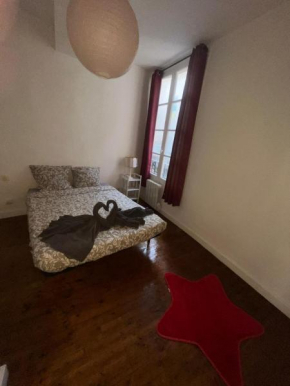 Béziers : charmant appartement cœur de ville, WIFI